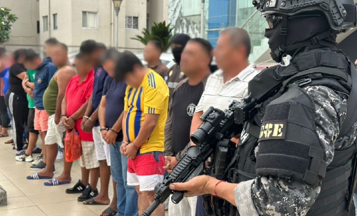 31-personas-resultaron-detenidas-durante-un-operativo-policial-tras-el-robo-de-3-millones-de-dolares-en-el-lapso-de-un-ano