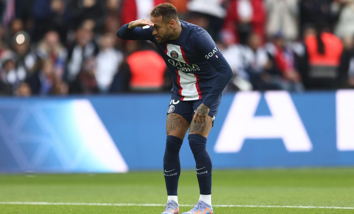 Neymar sufre un esguince de tobillo con lesiones en los ligamentos