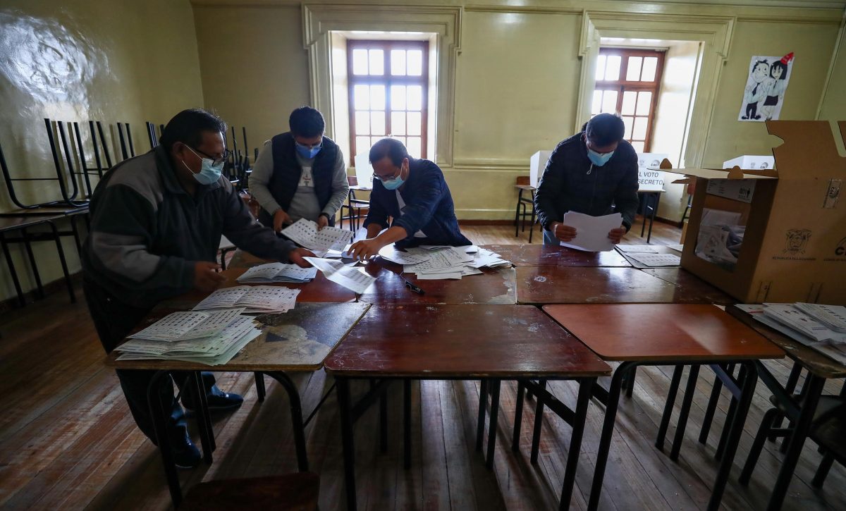 La OEA, preocupada por la violencia electoral y los retrasos en el conteo en Ecuador