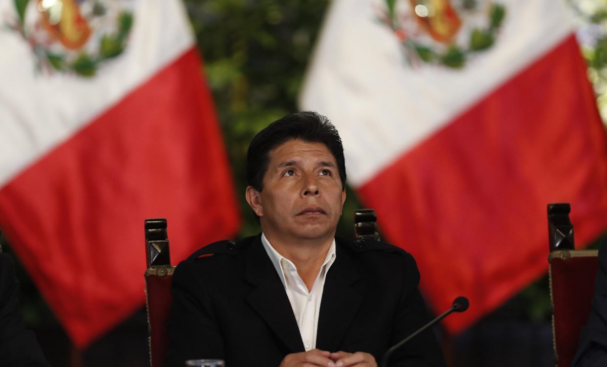 Juez dicta 36 meses de prisión preventiva para Castillo en caso de corrupción