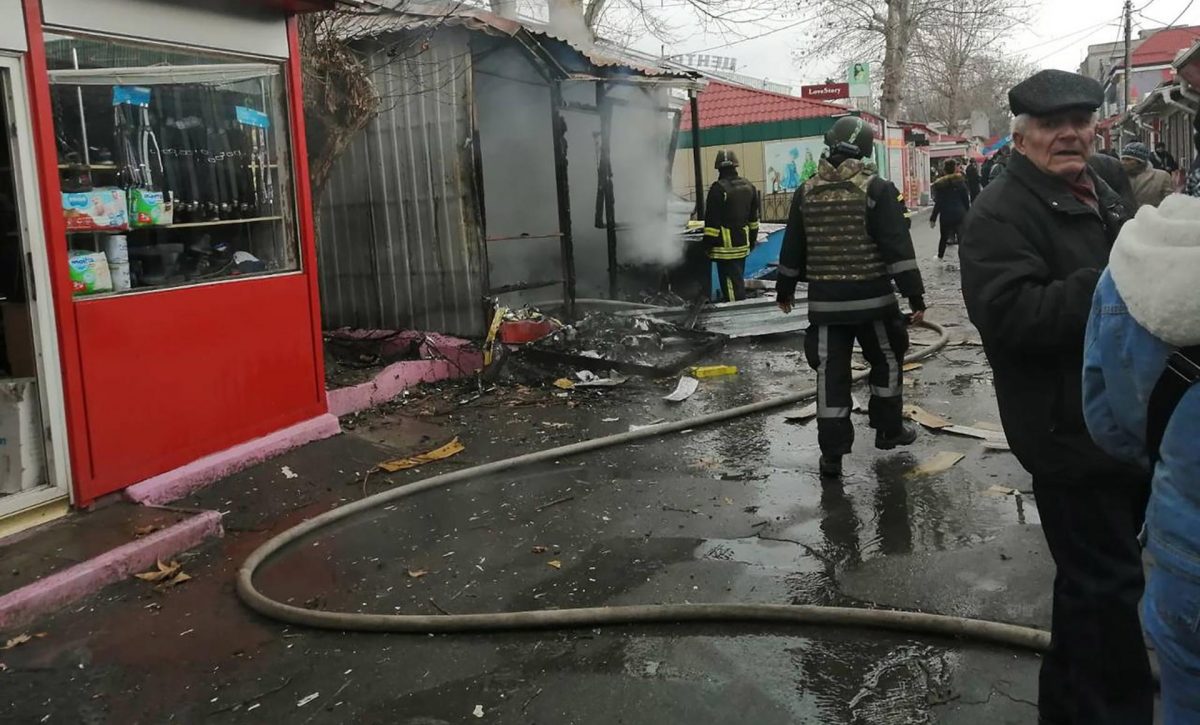 Ataques mortales a Jersón marcan los diez meses de guerra en Ucrania