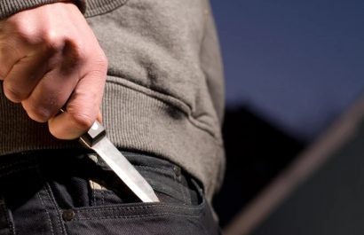 Adolescente-ingreso-a-un-instituto-para-asesinar-a-alguien
