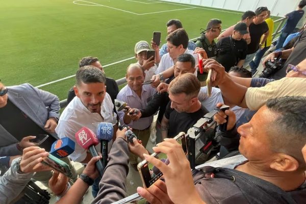 Al arribar a Ecuador, el volante argentino-ecuatoriano Damián ‘Kitu’ Diaz se trasladó de inmediato al cantón La Libertad,