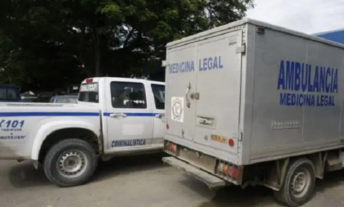 Dejan-cabeza-y-pierna-humana-junto-a-un-celular-que-contiene-el-video-del-desmembramiento