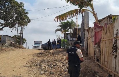 Dos-ninas-fueron-encontradas-muertas-en-su-casa-en-la-ciudad-de-Guayaquil.
