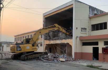 Edificio-de-la-Penitenciaria-es-derrocado