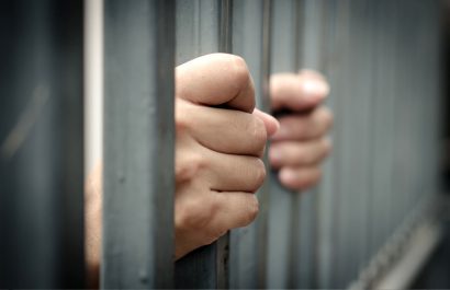 PRISION-A-PADRE-Y-MADRASTRA