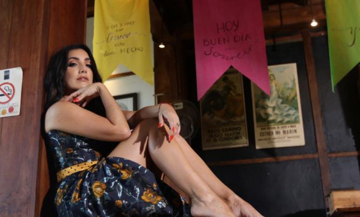 Pamela-Cortes-cantante-ecuatoriana.