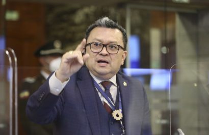 Ricardo-1