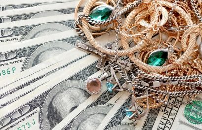 a-un-hombre-de-32-anos-lo-arrestaron-en-orlando-florida-tras-robar-un-par-de-aretes-de-diamantes-valorados-en-770-mil-dolares