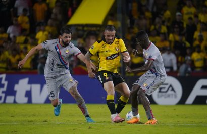 FBL-LIBERTADORES-BARCELONA-NACIONAL