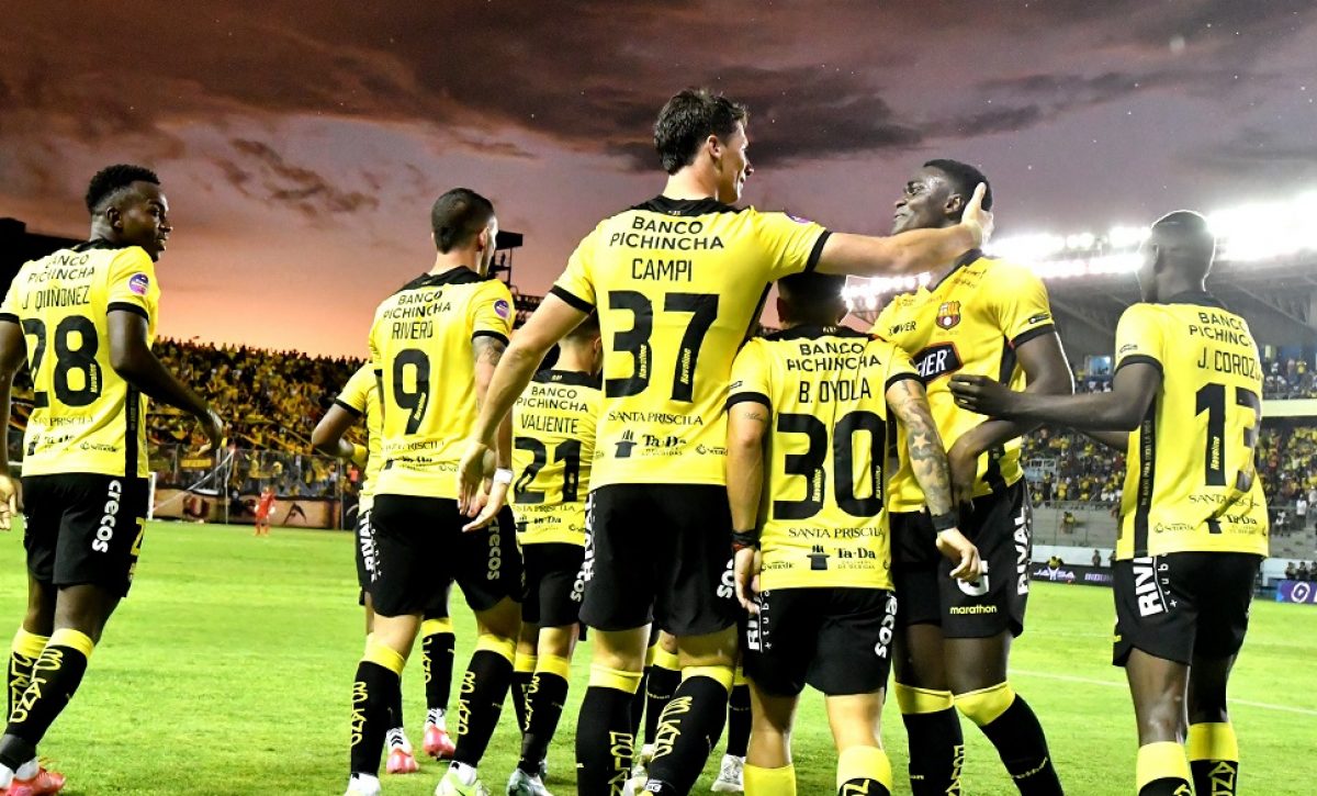 FBL-LIGAPRO-MANTA-BARCELONA
