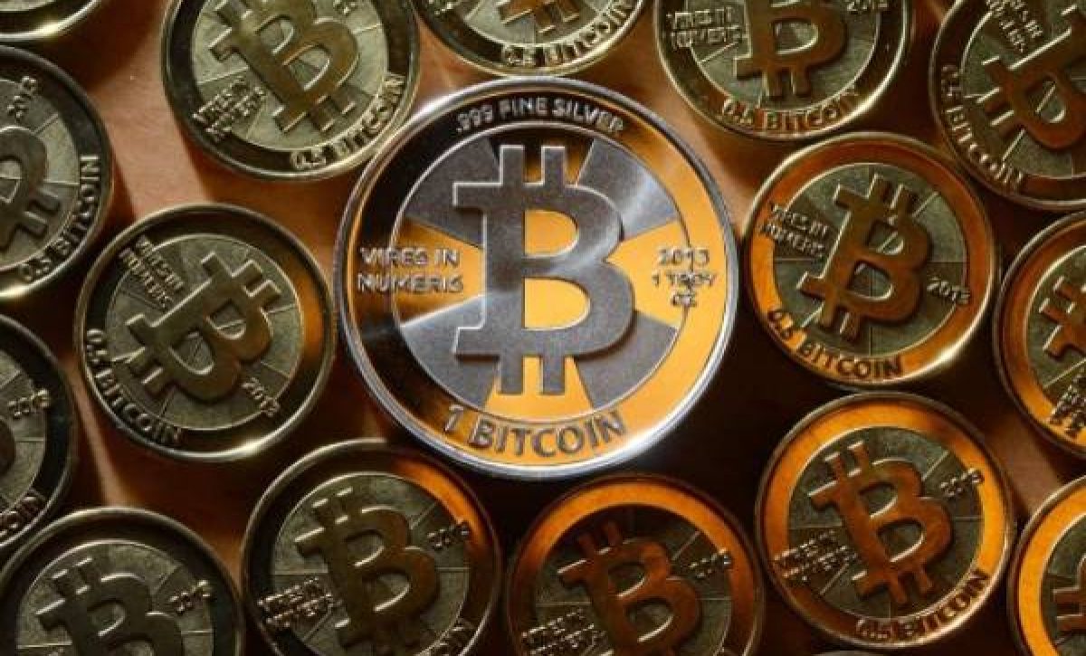 bitcoin222.10_EN1077907_MG223942833