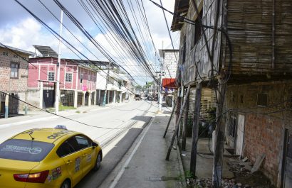 cables-calle-cristo-rey