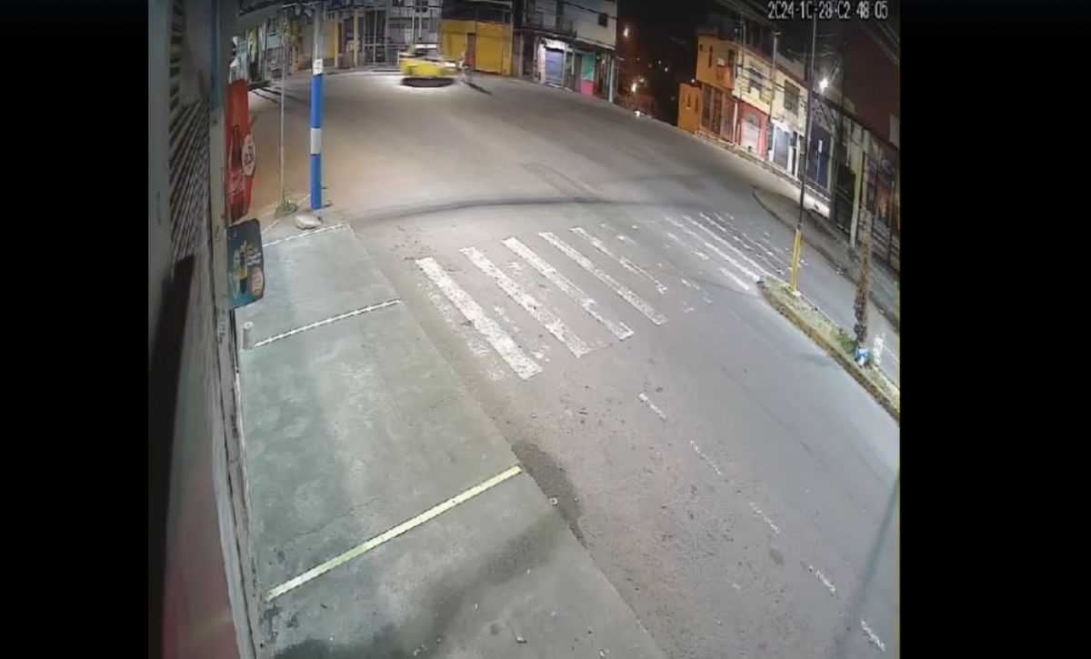 camara-se-seguridad-capto-impresionantes-imagenes-de-un-choque