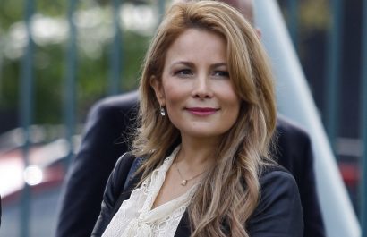 cathy-barriga-anuncio-a-traves-de-sus-redes-sociales-su-debut-como-modelo-para-una-plataforma-para-personas-adultas