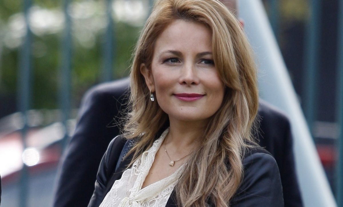 cathy-barriga-anuncio-a-traves-de-sus-redes-sociales-su-debut-como-modelo-para-una-plataforma-para-personas-adultas