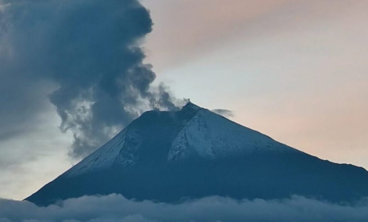 ceniza-volcan-sangay-ecuador