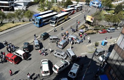 choferes-de-el-alto-en-bolivia-iniciaron-un-paro-de-transporte-en-protesta-a-la-crisis-por-la-que-atraviesa-el-pais-sudamericano