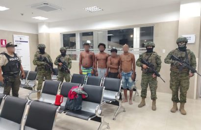 cuatro-detenidos-con-una-subametralladora-en-pedernales