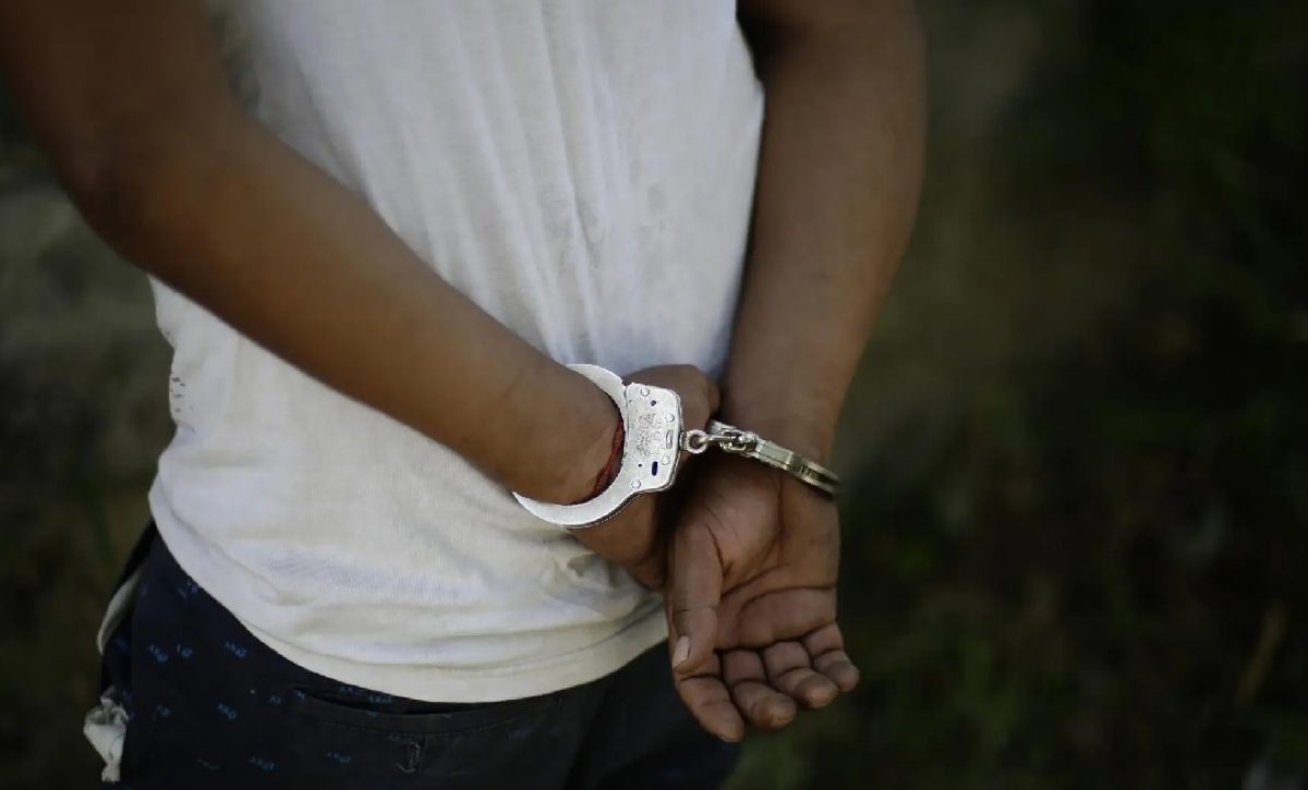 dETENIDOS