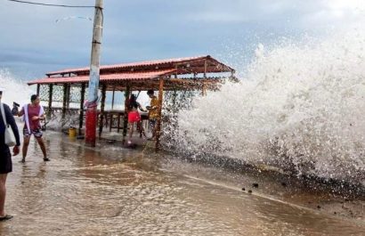 durante-el-feriado-de-carnaval-ecuador-enfrentara-mar-agitado-en-su-costa-acompanado-de-lluvias-y-olas-de-hasta-dos-metros-informo-e-linocar