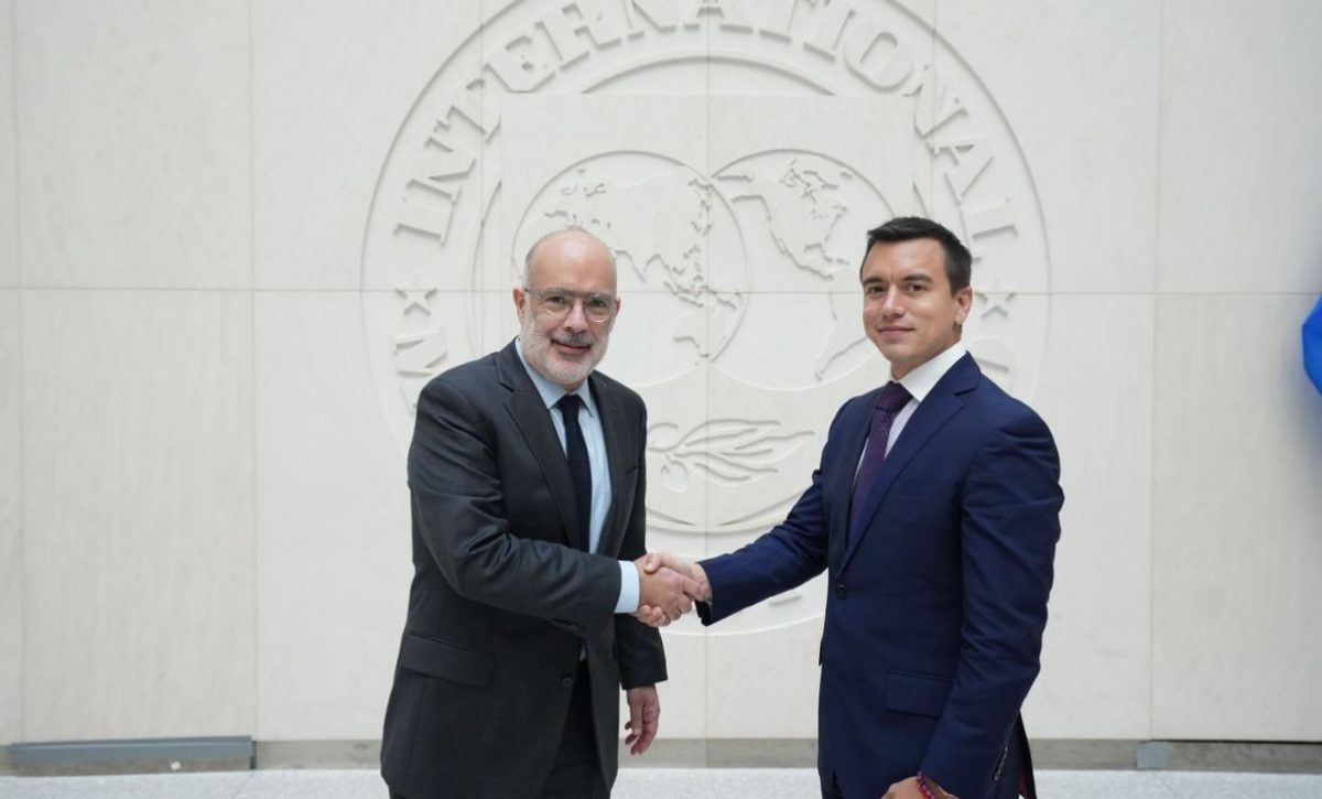ecuador-aprueba-primera-revision-para-acceder-a-500-millones-del-fmi