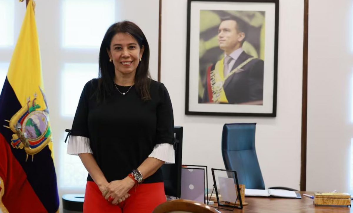 ecuador-el-presidente-daniel-noboa-vuelve-a-encargar-la-presidencia-a-cynthia-gellibert