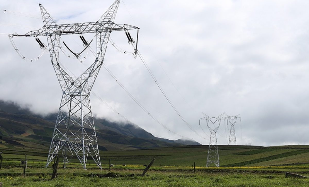 ecuador-estaria-muy-cerca-de-recibir-energia-desde-colombia-pero-no-se-trata-de-un-convenio-entre-gobiernos-sino-un-tema-privado