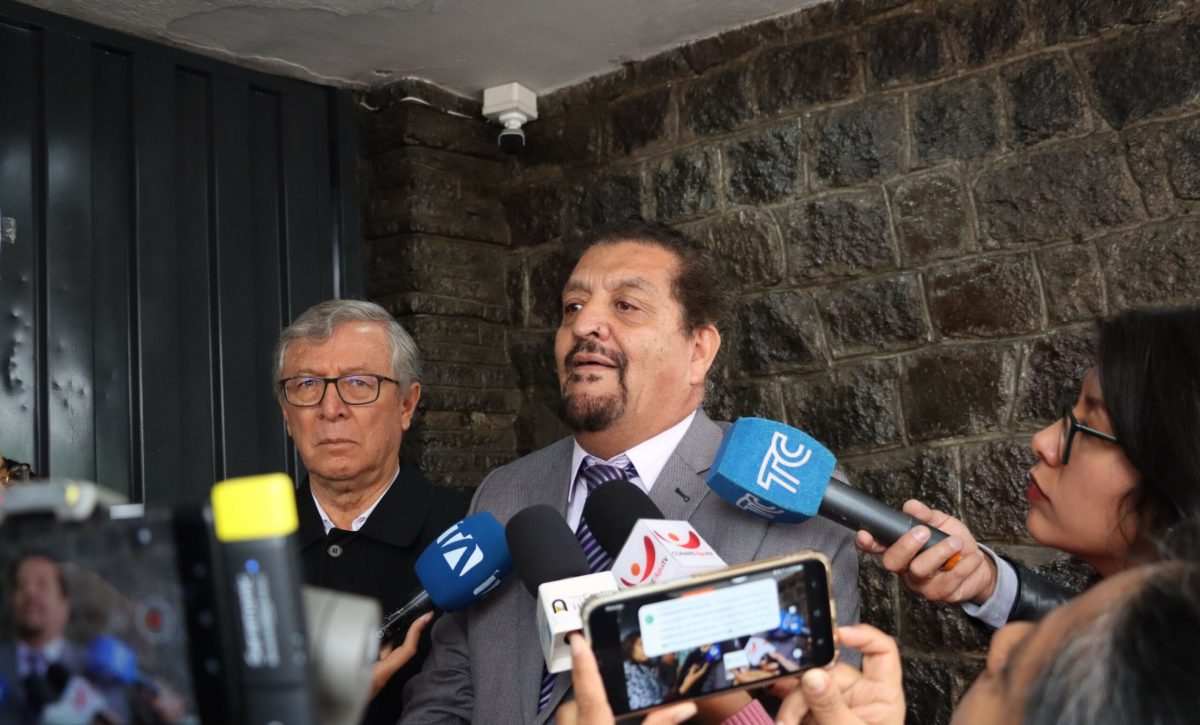 USO CELULAR EN ELECCIONES