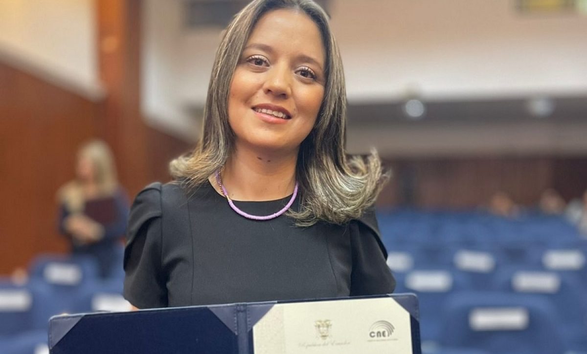 el-dar-ciertas-declaraciones-le-costo-a-la-asambleista-fernanda-robles-ser-expulsada-de-accion-democratica-nacional-adn
