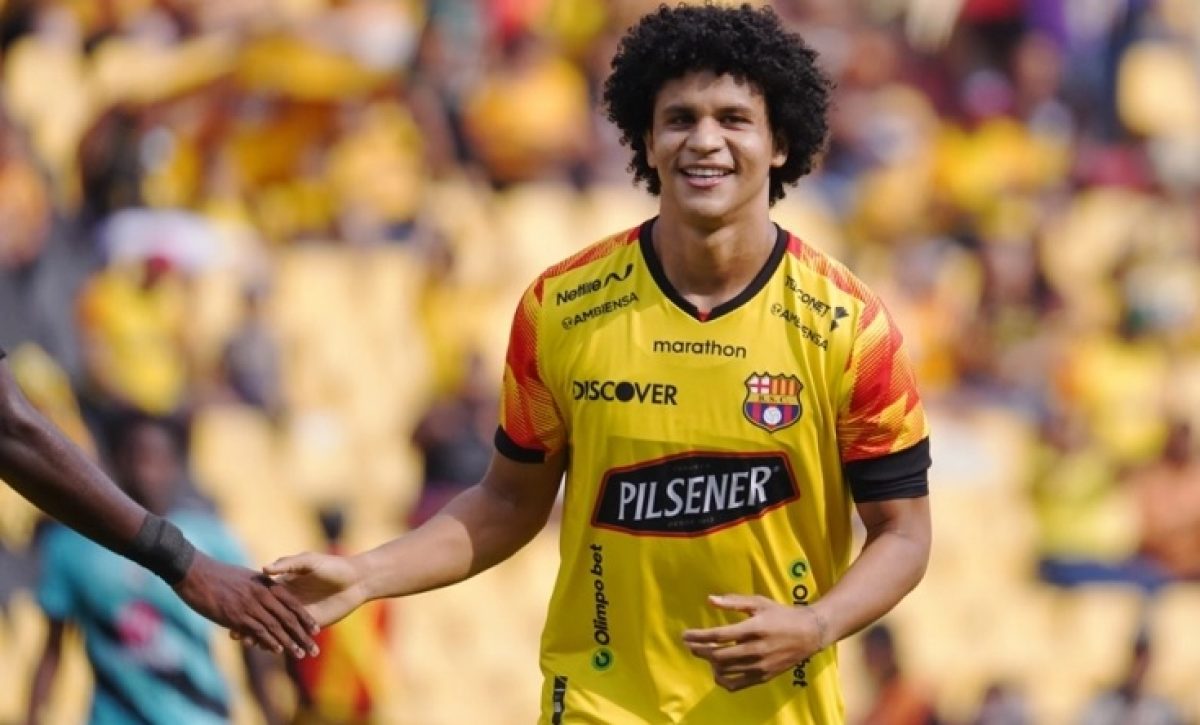 el-jugador-venezolano-eduard-bello-no-esta-en-los-planes-del-cuerpo-tecnico-ni-de-la-directiva-de-barcelona-sc-en-el-2025