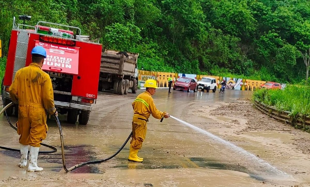 el-ministerio-de-transporte-y-obras-publicas-mtop-ha-declarado-en-emergencia-la-red-vial-estatal-de-manabi-por-el-invierno