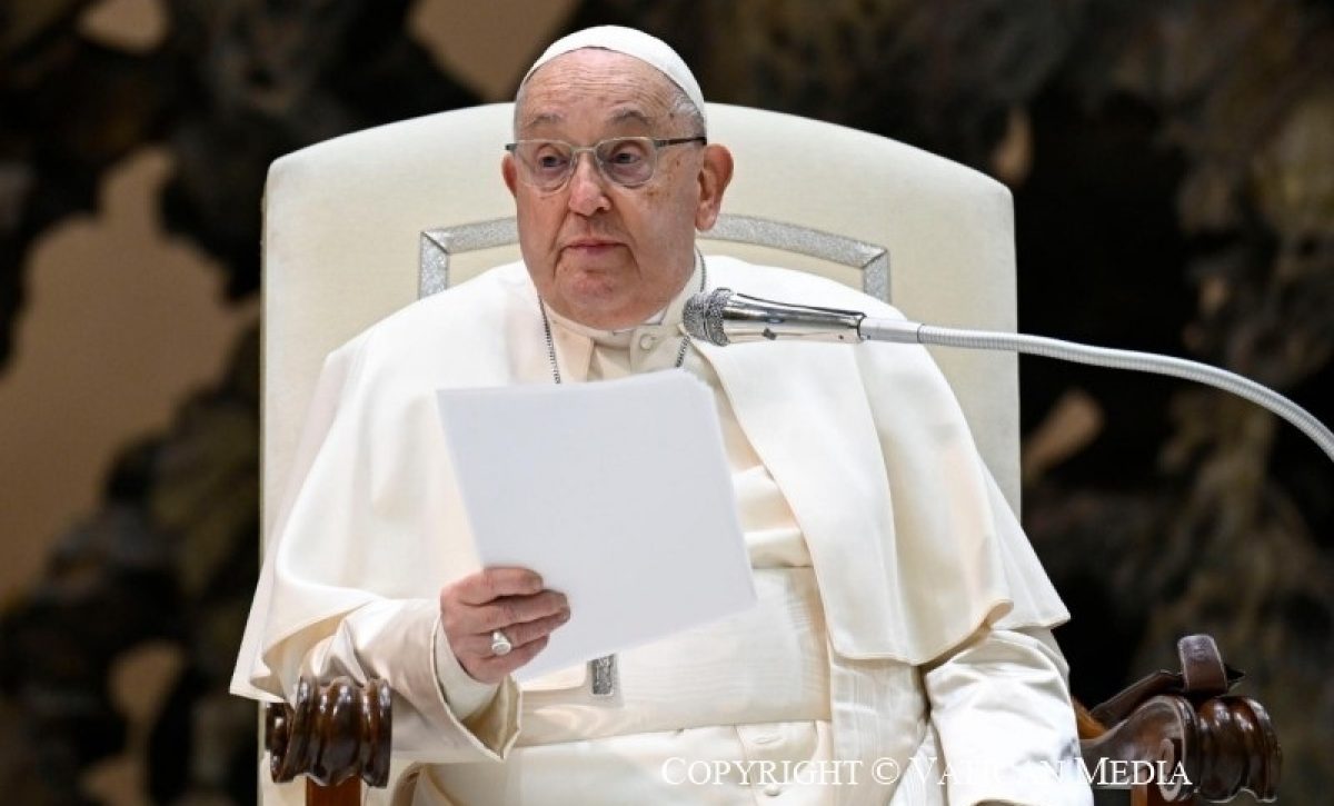 El Papa denuncia el "atroz" abuso infantil y pide no ser "cómplices" de la explotación laboral de menores