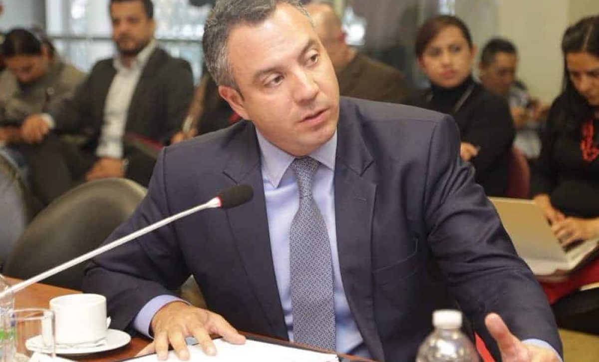 el-politico-manabita-guillermo-celi-enfrenta-una-demanda-penal-que-lo-podria-llevar-a-prision-se-conocio-este-martes-19-de-noviembre