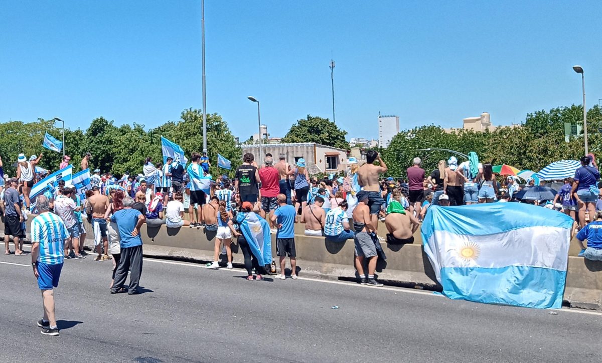"Argentina... no lo entenderías": la inefable locura mundialista
