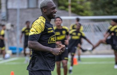 felipe-caicedo-delantero-ecuatoriano-ya-trabaja-en-barcelona-sc-bajo-la-direccion-tecnica-de-segundo-alejandro-castillo-copia