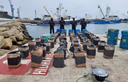 Decomisión de más de una tonelada de droga frente a las costas de Esmeraldas