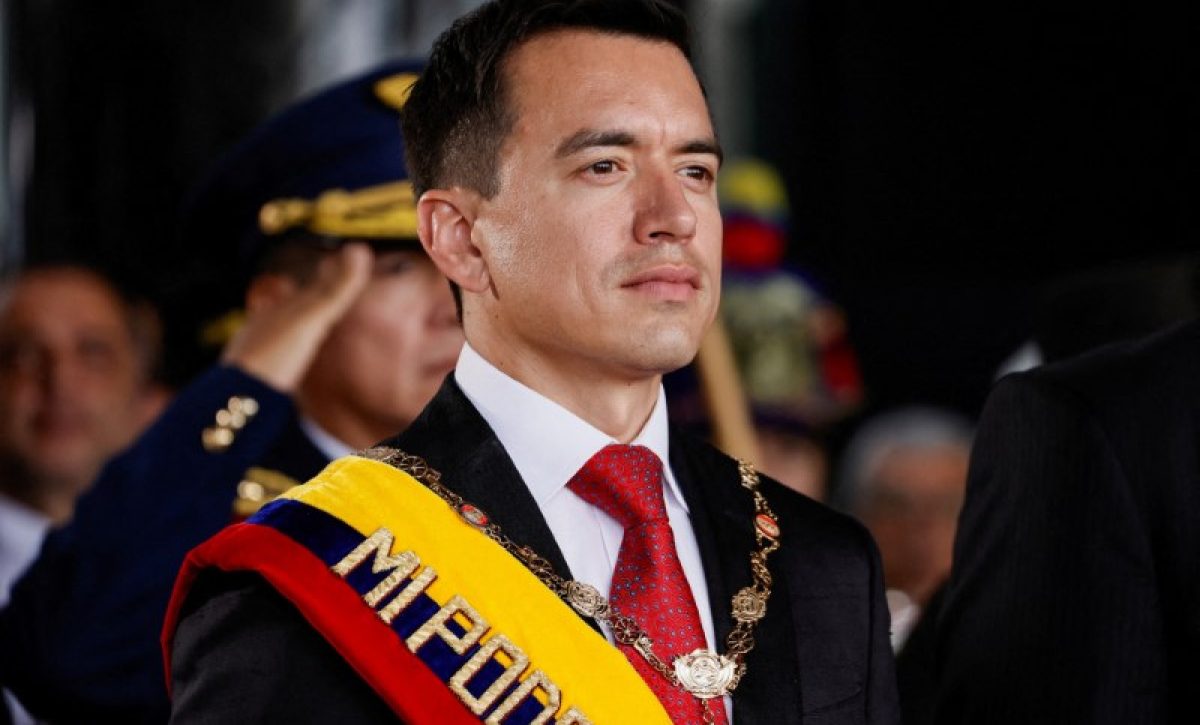 FOTO ARCHIVO: El presidente de Ecuador, Daniel Noboa, se dirige a los legisladores en Quito