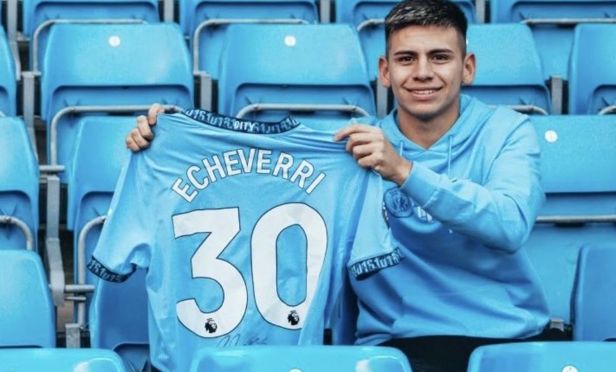 inglaterra-manchester-city-anuncia-a-claudio-echeverri-como-refuerzo-para-la-temporada-2025