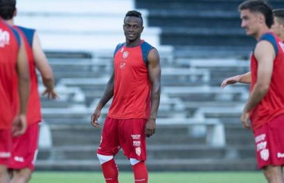jose-angulo-sufre-dura-lesion-en-su-debut-oficial-con-union-de-santa-fe
