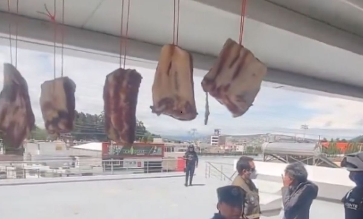 la-arcsa-clausura-un-chifa-en-ibarra-por-tener-carnes-en-un-cordel