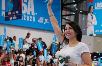 la-candidata-a-la-presidencia-de-la-republica-luisa-gonzalez-ofrecio-una-entrevista-donde-dio-a-conocer-varias-posturas