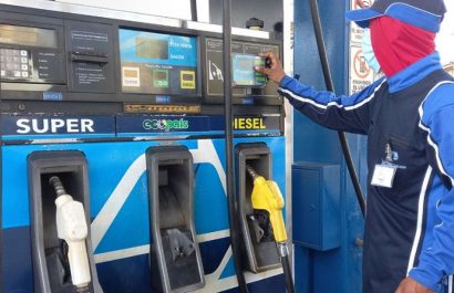 las-gasolinas-ecopais-extra-y-super-bajaran-sus-precio-desde-este-sabado-12-de-octubre-del-2024-en-todo-el-ecuador