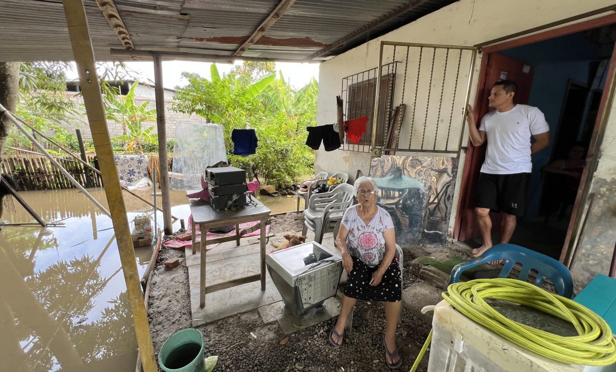 lluvias-dejan-145-viviendas-inundadas-en-portoviejo-20-en-rocafuerte-y-familias-afectadas-en-tosagua