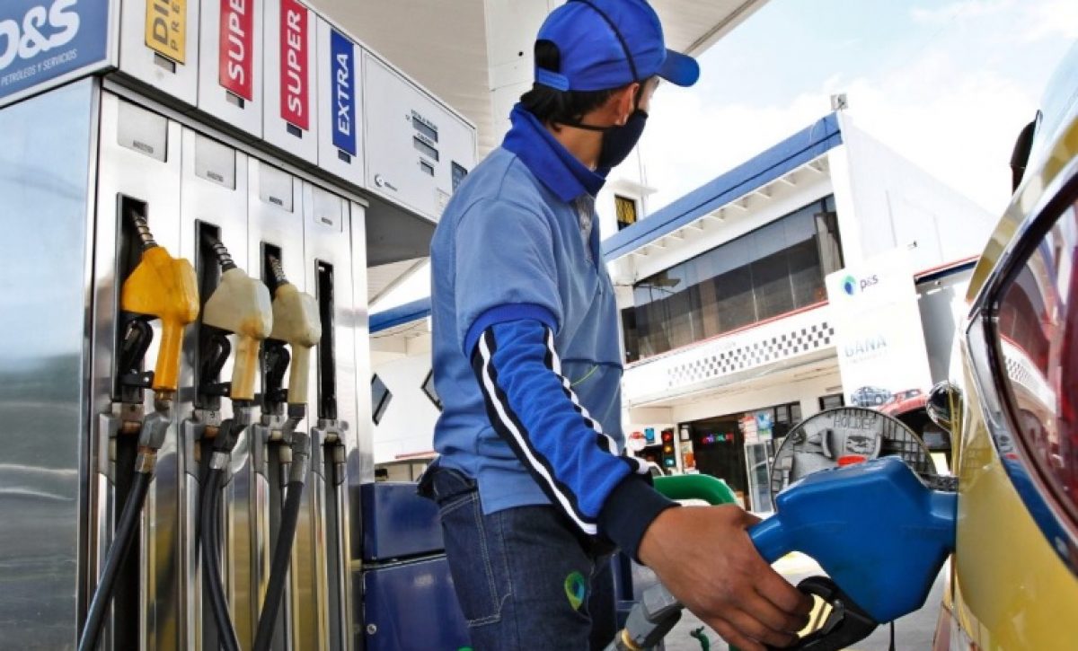 los-precios-de-las-gasolinas-en-ecuador-aumentaran-su-precio-desde-la-medianoche-de-este-miercoles-12-de-marzo-del-2025