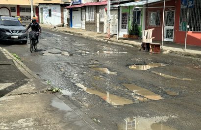 manabi-el-mal-estado-de-las-calles-de-manta-un-problema-que-afecta-a-conductores-y-peatones