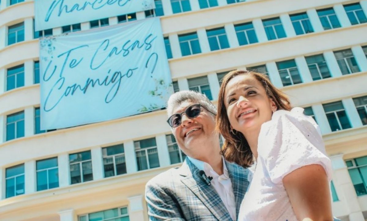 marcela-aguinaga-prefecta-del-guayas-es-tendencia-a-nivel-nacional-luego-de-dar-el-si-y-comprometerse-en-matrimonio