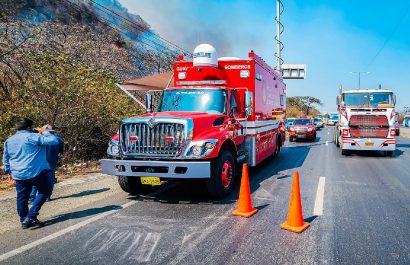 mas-de-80-hectareas-de-bosque-se-han-visto-afectadas-en-cerro-azul-una-de-las-zonas-protegidas-de-guayaquil