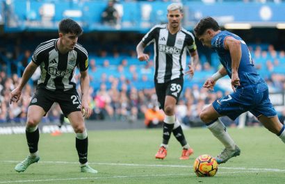 moises-caicedo-no-jugo-y-el-chelsea-quedo-eliminado-de-la-carabao-cup-torneo-anexo-a-la-premier-league-de-inglaterra